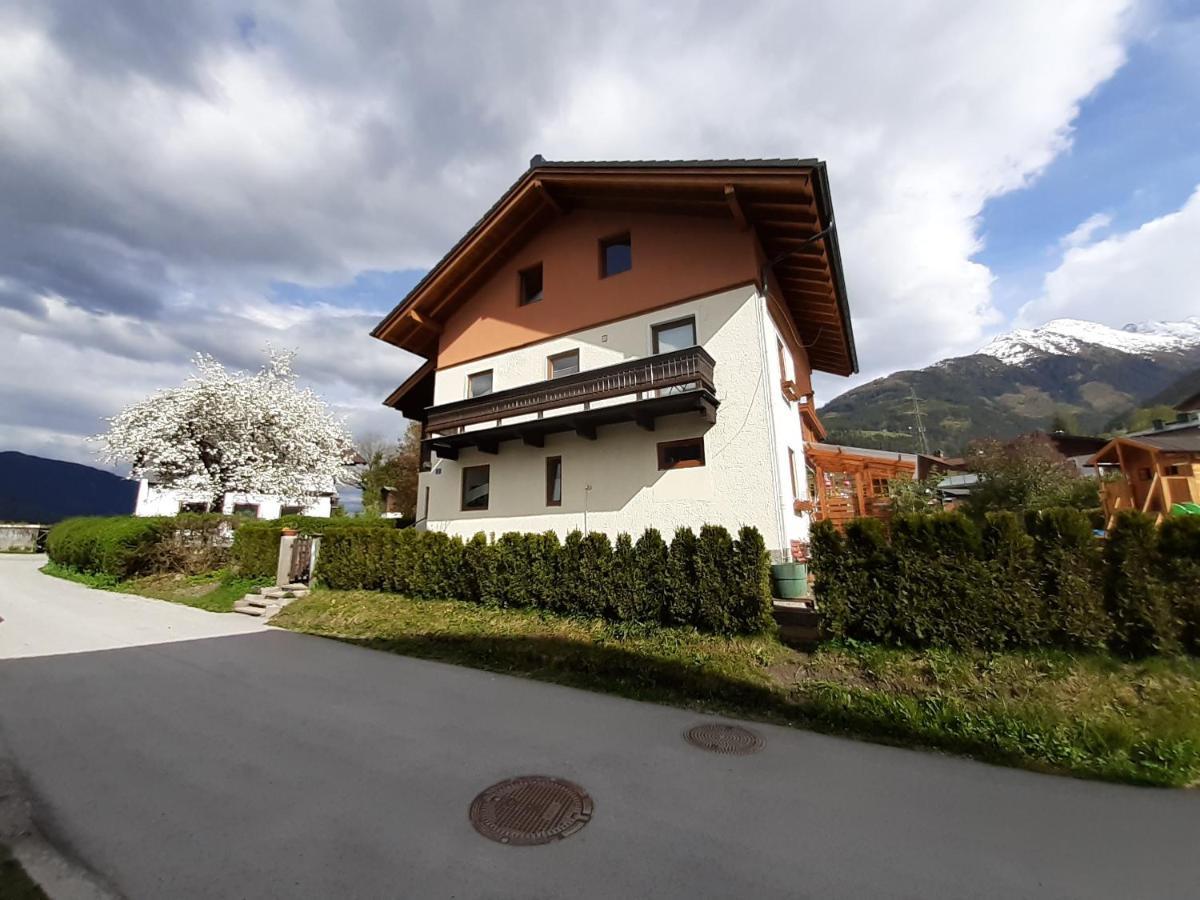 Haus Putzas Appartment Niedernsill Kültér fotó