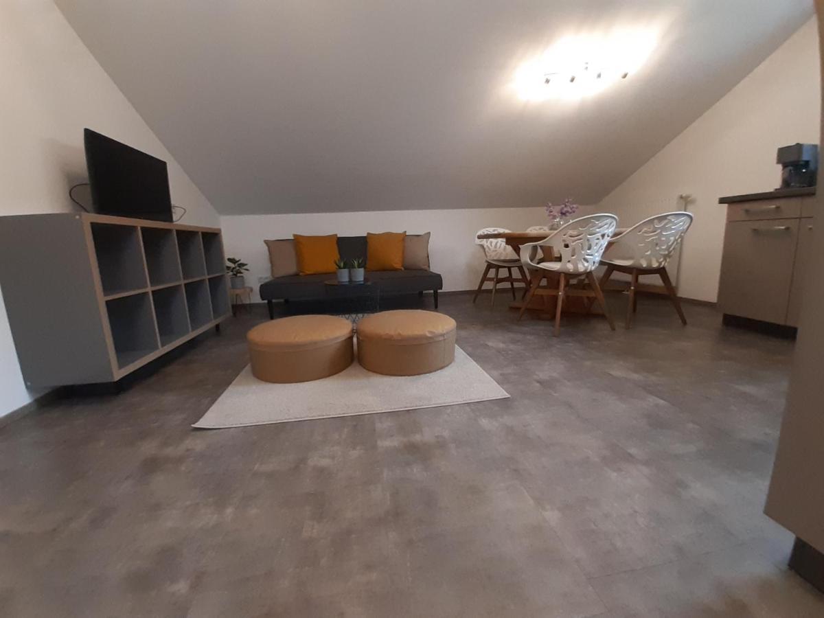 Haus Putzas Appartment Niedernsill Kültér fotó