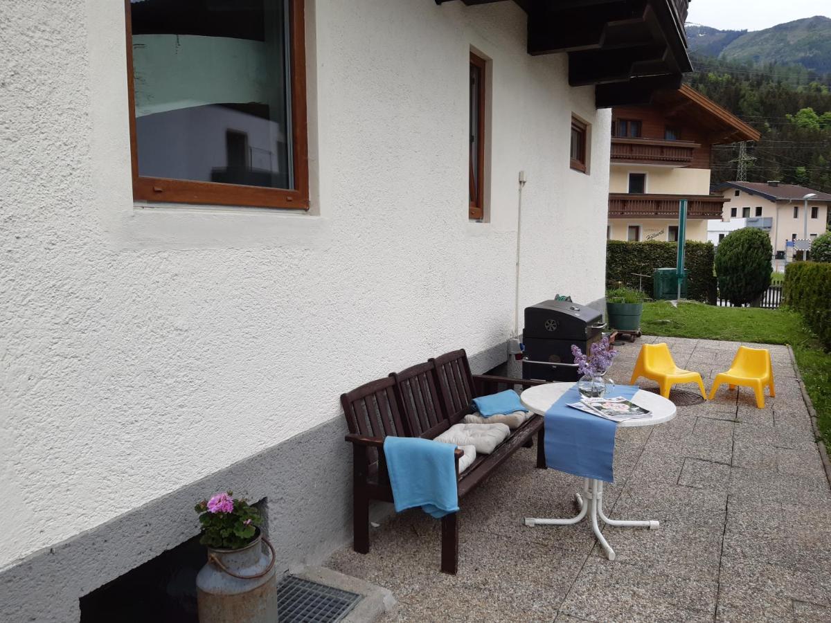 Haus Putzas Appartment Niedernsill Kültér fotó